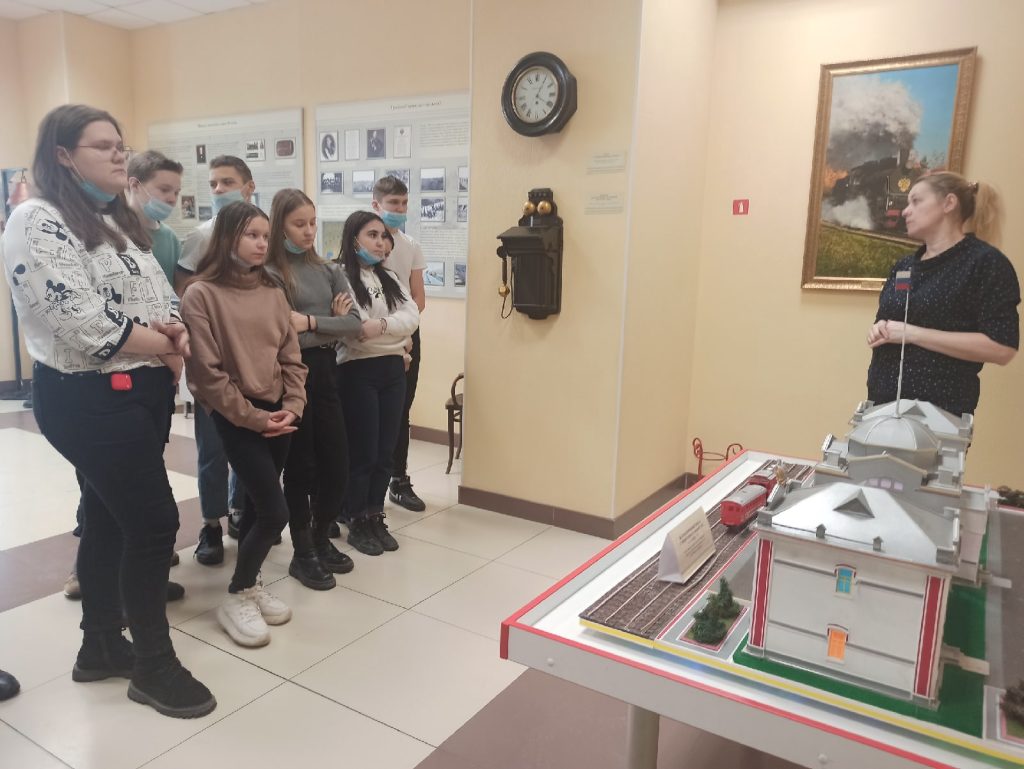 Экскурсия в музей истории Алтайского региона